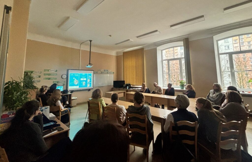 Aizvadīts pedagogu profesionālās pilnveides seminārs “Vizuālā prezentācija, tās nozīme, materiālu veidi un pielietojums”