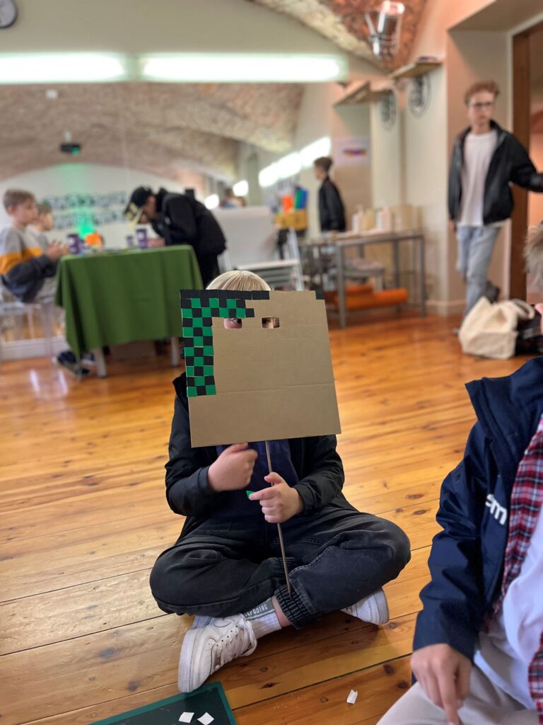 Aizvadītas “Minecraft skolu čempionāts 2026” sacensības!